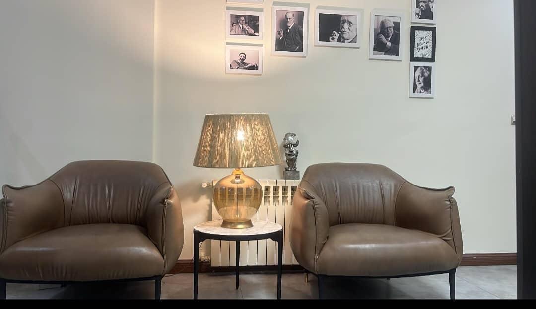 طاهره خواجه زاده